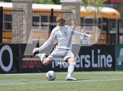 Thumbnail 3 in Syracuse vs. Lone Peak (UHSAA 6A Semifinal) photogallery.