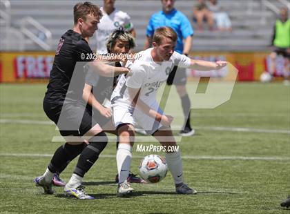 Thumbnail 3 in Syracuse vs. Lone Peak (UHSAA 6A Semifinal) photogallery.