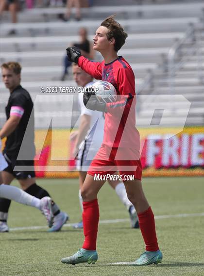 Thumbnail 2 in Syracuse vs. Lone Peak (UHSAA 6A Semifinal) photogallery.