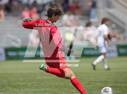 Thumbnail 2 in Syracuse vs. Lone Peak (UHSAA 6A Semifinal) photogallery.