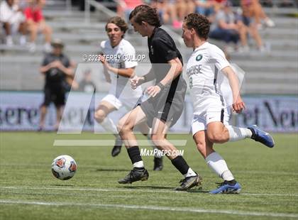 Thumbnail 1 in Syracuse vs. Lone Peak (UHSAA 6A Semifinal) photogallery.