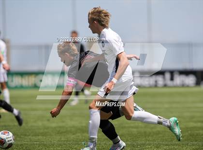 Thumbnail 1 in Syracuse vs. Lone Peak (UHSAA 6A Semifinal) photogallery.