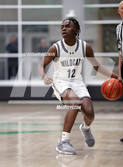 Thumbnail 1 in Ford @ Paris (UIL 4A D1 Bi-District Basketball Playoff) photogallery.