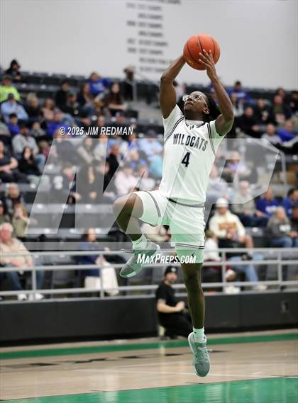 Thumbnail 1 in Ford @ Paris (UIL 4A D1 Bi-District Basketball Playoff) photogallery.