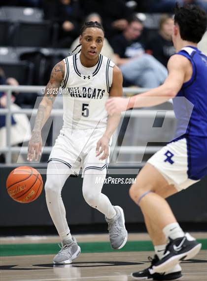 Thumbnail 3 in Ford @ Paris (UIL 4A D1 Bi-District Basketball Playoff) photogallery.