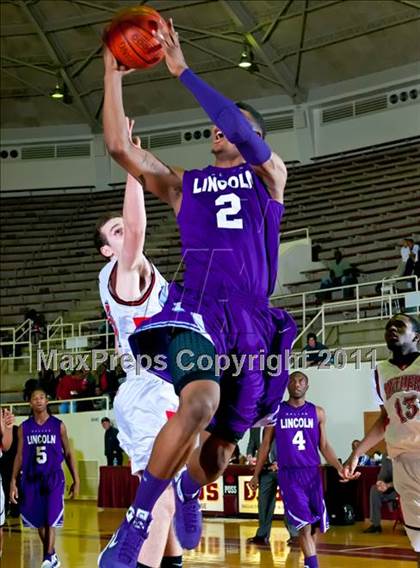 Thumbnail 2 in Lincoln @ Hillcrest photogallery.