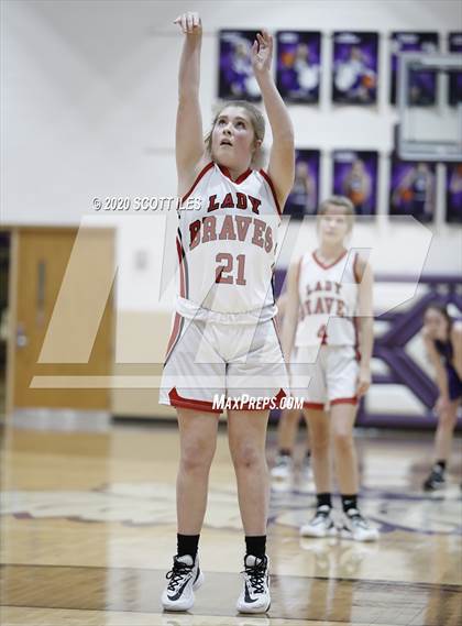 Thumbnail 3 in McClain vs Logan Elm (OHSAA D2 Sectional Playoff) photogallery.