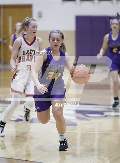 Thumbnail 1 in McClain vs Logan Elm (OHSAA D2 Sectional Playoff) photogallery.