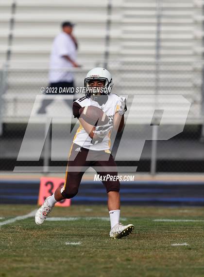 Thumbnail 3 in Golden West @ Arroyo Grande photogallery.
