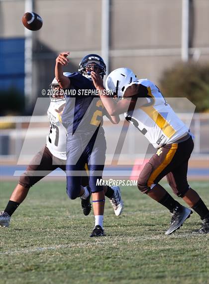 Thumbnail 2 in Golden West @ Arroyo Grande photogallery.