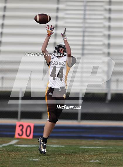 Thumbnail 2 in Golden West @ Arroyo Grande photogallery.