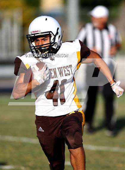 Thumbnail 3 in Golden West @ Arroyo Grande photogallery.