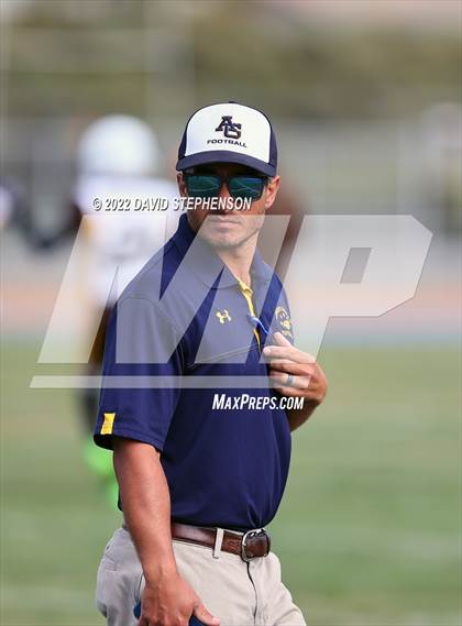Thumbnail 3 in Golden West @ Arroyo Grande photogallery.