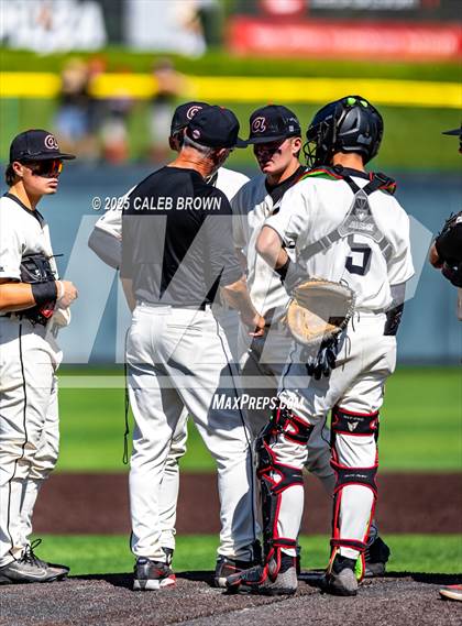 Thumbnail 3 in American Fork vs. Lehi (UHSAA 6A Championship Game 1) photogallery.