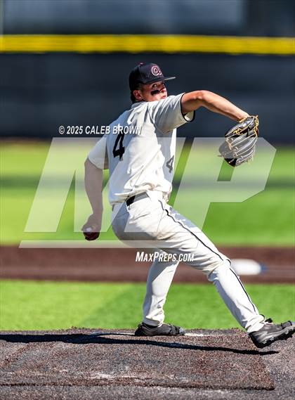 Thumbnail 1 in American Fork vs. Lehi (UHSAA 6A Championship Game 1) photogallery.