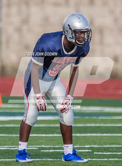 Thumbnail 3 in Manvel Freshman B vs Galena Park Freshmen B photogallery.