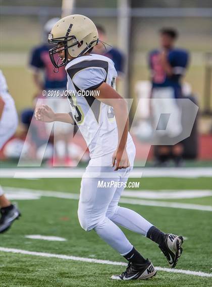 Thumbnail 2 in Manvel Freshman B vs Galena Park Freshmen B photogallery.