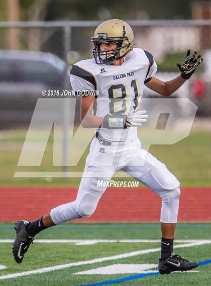 Thumbnail 2 in Manvel Freshman B vs Galena Park Freshmen B photogallery.