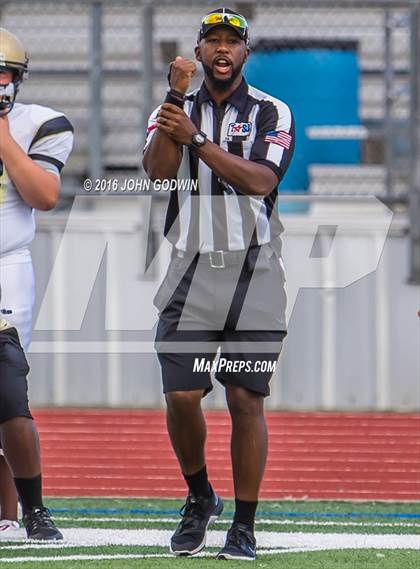 Thumbnail 1 in Manvel Freshman B vs Galena Park Freshmen B photogallery.
