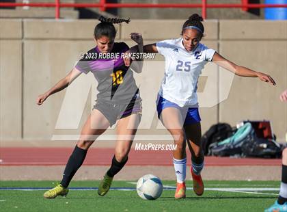 Thumbnail 2 in Copperas Cove vs. Richardson (Duncanville Classic) photogallery.