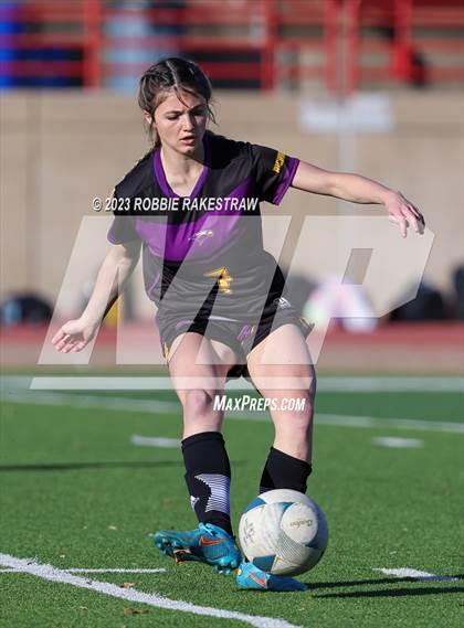Thumbnail 2 in Copperas Cove vs. Richardson (Duncanville Classic) photogallery.
