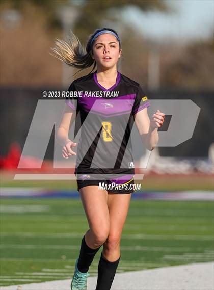 Thumbnail 2 in Copperas Cove vs. Richardson (Duncanville Classic) photogallery.