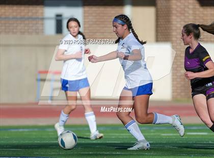 Thumbnail 2 in Copperas Cove vs. Richardson (Duncanville Classic) photogallery.