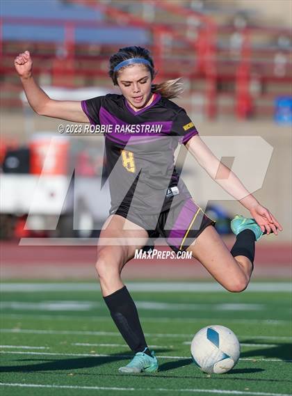 Thumbnail 1 in Copperas Cove vs. Richardson (Duncanville Classic) photogallery.