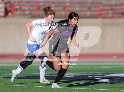 Thumbnail 3 in Copperas Cove vs. Richardson (Duncanville Classic) photogallery.