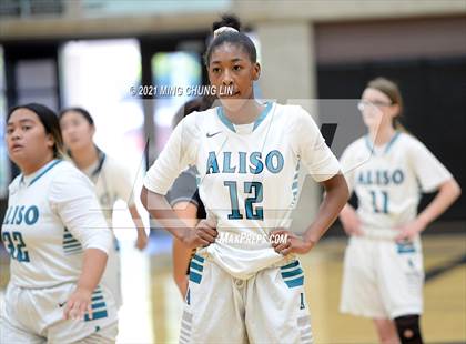 Thumbnail 3 in Warren @ Aliso Niguel  photogallery.