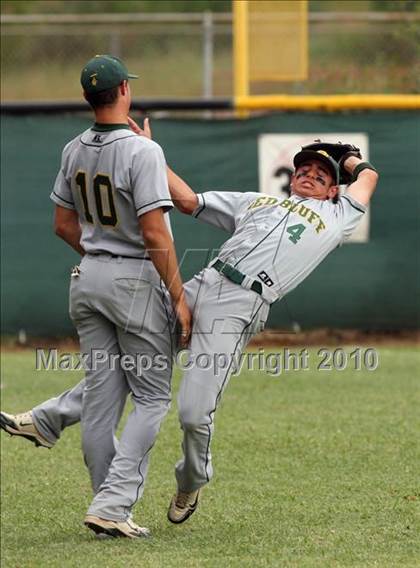 Thumbnail 3 in Red Bluff @ Shasta (CIF NS D1 Playoffs) photogallery.