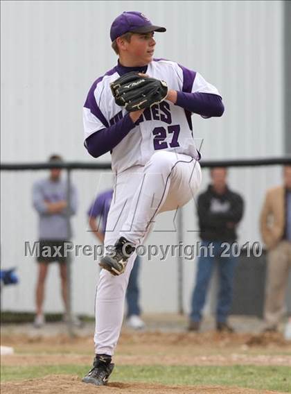 Thumbnail 2 in Red Bluff @ Shasta (CIF NS D1 Playoffs) photogallery.