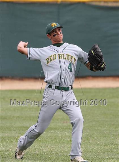 Thumbnail 1 in Red Bluff @ Shasta (CIF NS D1 Playoffs) photogallery.