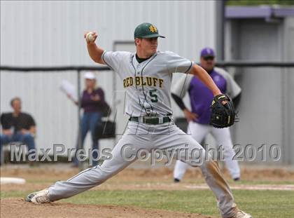 Thumbnail 2 in Red Bluff @ Shasta (CIF NS D1 Playoffs) photogallery.