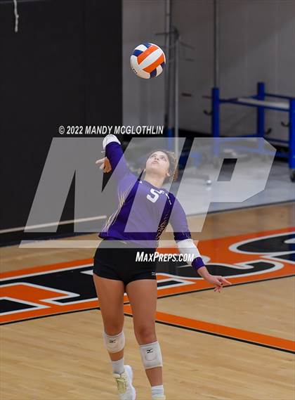 Thumbnail 3 in Mt. Pulaski @ Illini Bluffs photogallery.