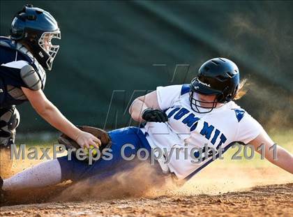 Thumbnail 3 in Mansfield Summit vs. L.D. Bell (Mansfield Tournament) photogallery.