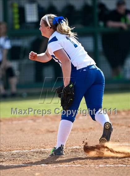 Thumbnail 2 in Mansfield Summit vs. L.D. Bell (Mansfield Tournament) photogallery.