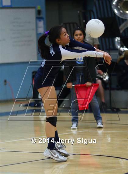 Thumbnail 2 in Oakmont vs. Golden Valley (CIF SJS D2 Playoffs) photogallery.