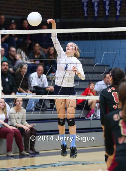 Thumbnail 3 in Oakmont vs. Golden Valley (CIF SJS D2 Playoffs) photogallery.