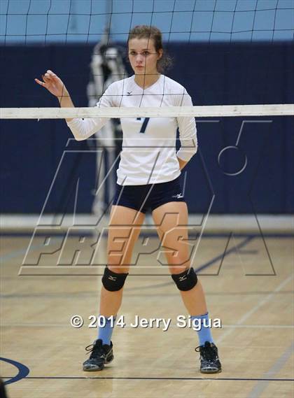 Thumbnail 1 in Oakmont vs. Golden Valley (CIF SJS D2 Playoffs) photogallery.