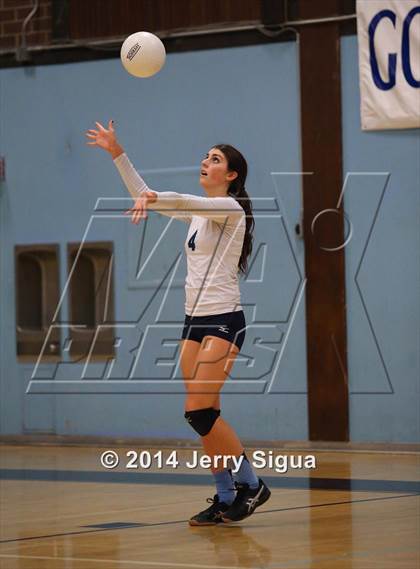 Thumbnail 1 in Oakmont vs. Golden Valley (CIF SJS D2 Playoffs) photogallery.