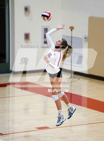 Thumbnail 3 in La Canada @ Flintridge Sacred Heart photogallery.