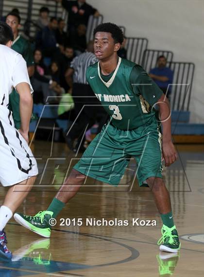 Thumbnail 2 in St. Monica vs. South Pasadena (D1 Bound So Cal Christmas Classic) photogallery.