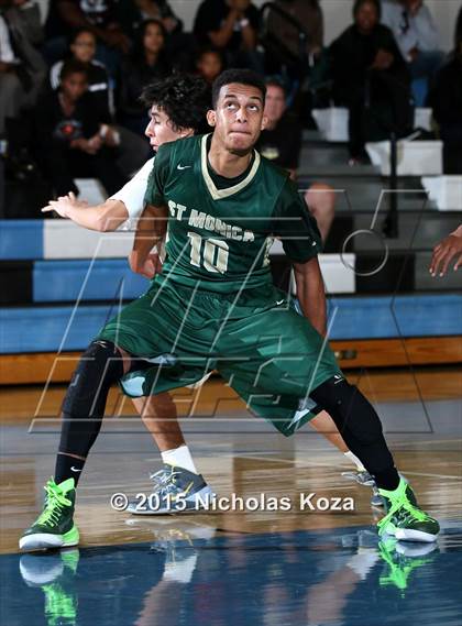 Thumbnail 3 in St. Monica vs. South Pasadena (D1 Bound So Cal Christmas Classic) photogallery.