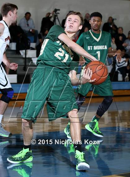 Thumbnail 3 in St. Monica vs. South Pasadena (D1 Bound So Cal Christmas Classic) photogallery.