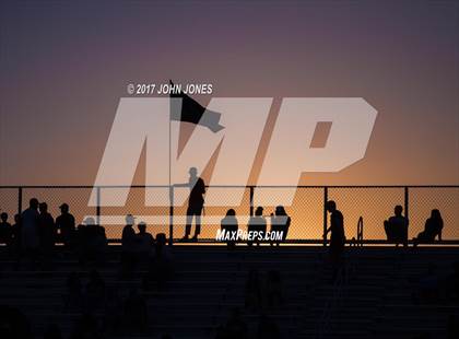 Thumbnail 3 in Phil Simms All-Star Classic (North vs. South) photogallery.