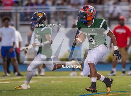 Thumbnail 3 in Phil Simms All-Star Classic (North vs. South) photogallery.