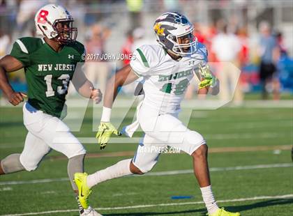 Thumbnail 3 in Phil Simms All-Star Classic (North vs. South) photogallery.