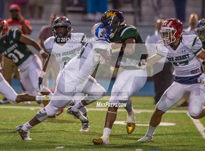 Thumbnail 2 in Phil Simms All-Star Classic (North vs. South) photogallery.