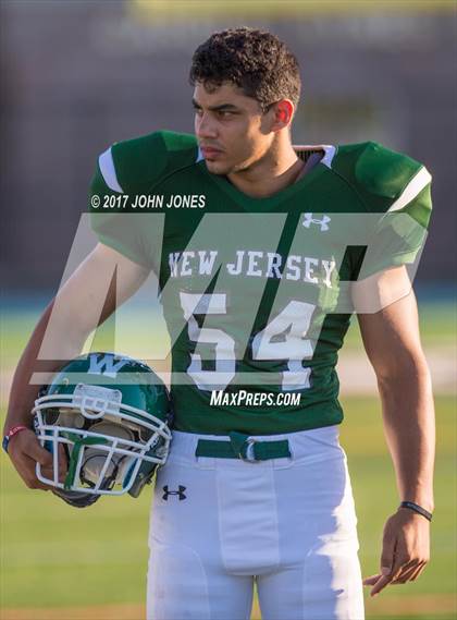 Thumbnail 1 in Phil Simms All-Star Classic (North vs. South) photogallery.